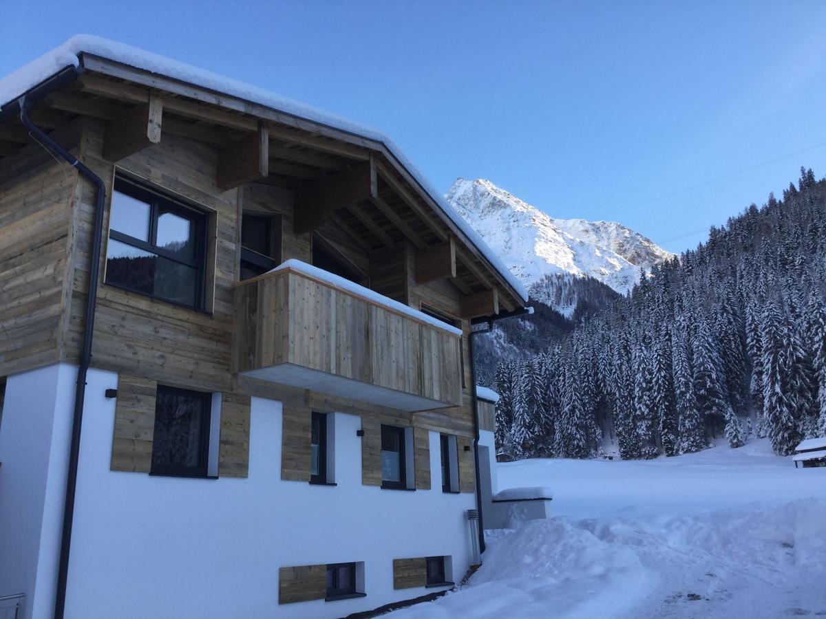 Chalet Bella ペットイ・アム・アールベルク エクステリア 写真